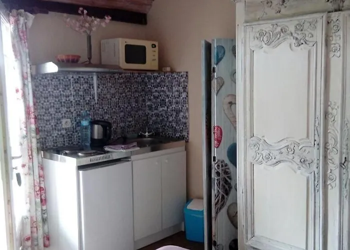 Domaine Du Mont Scolan Nocleg ze śniadaniem